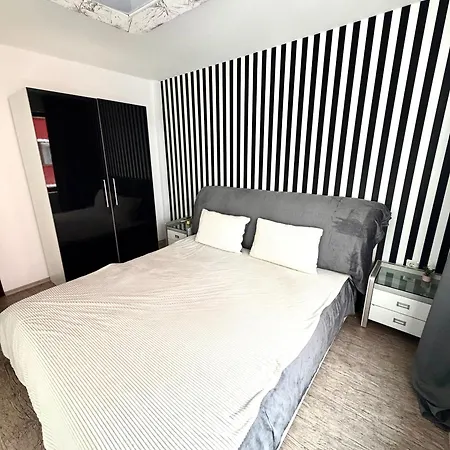 Апартаменты Beachfront In Aureliya *